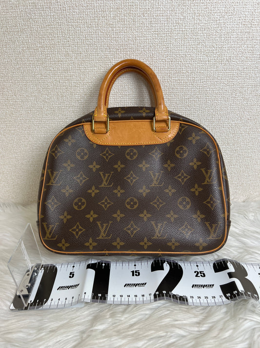 Louis Vuitton Brown Handle Bags A-16765