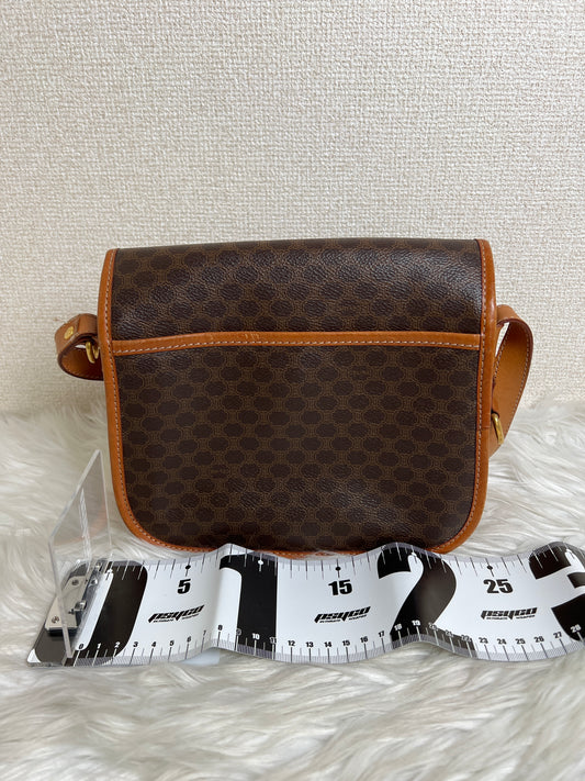 Celine Brown Shoulder Bags A-16800