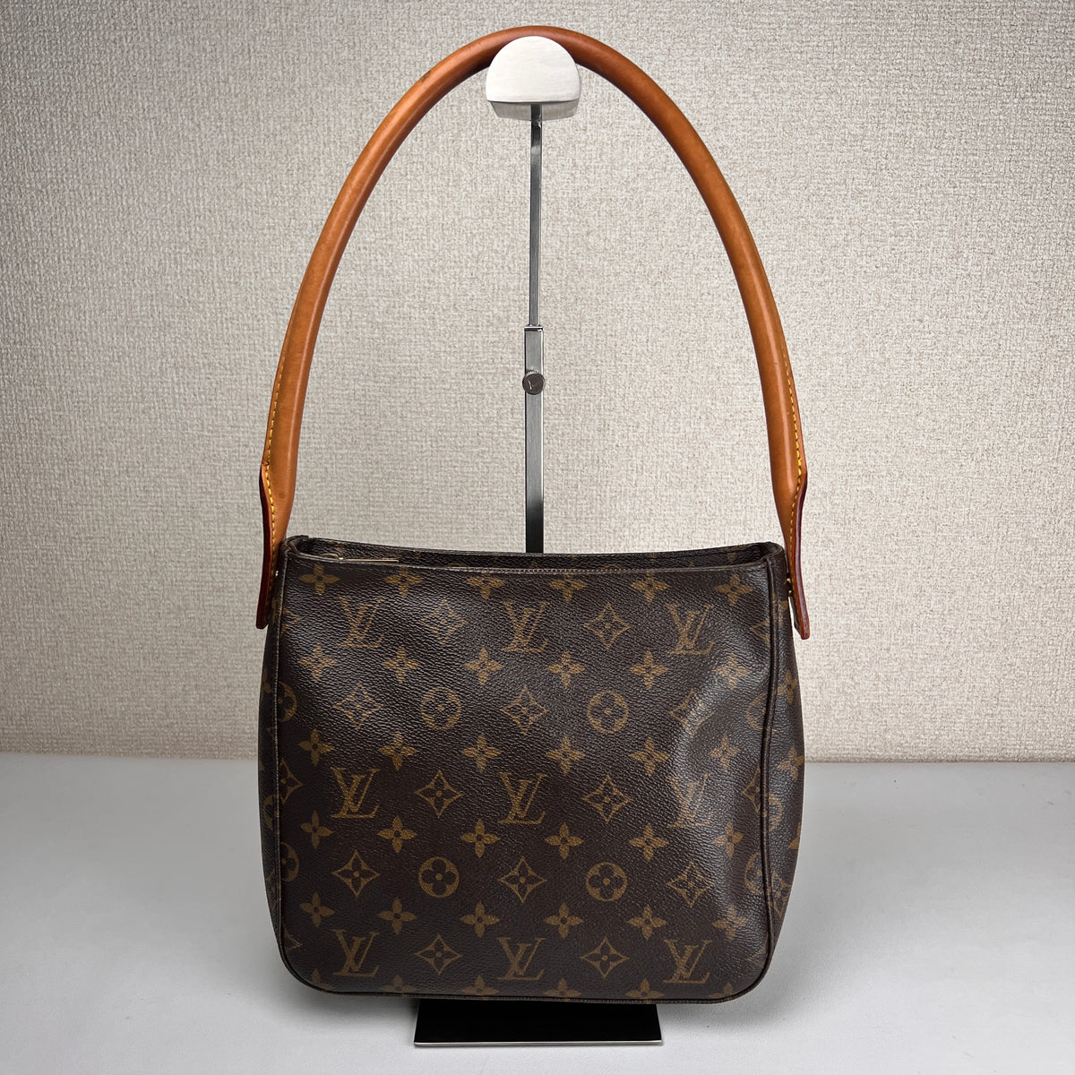 Louis Vuitton Brown Handle Bags A-16802