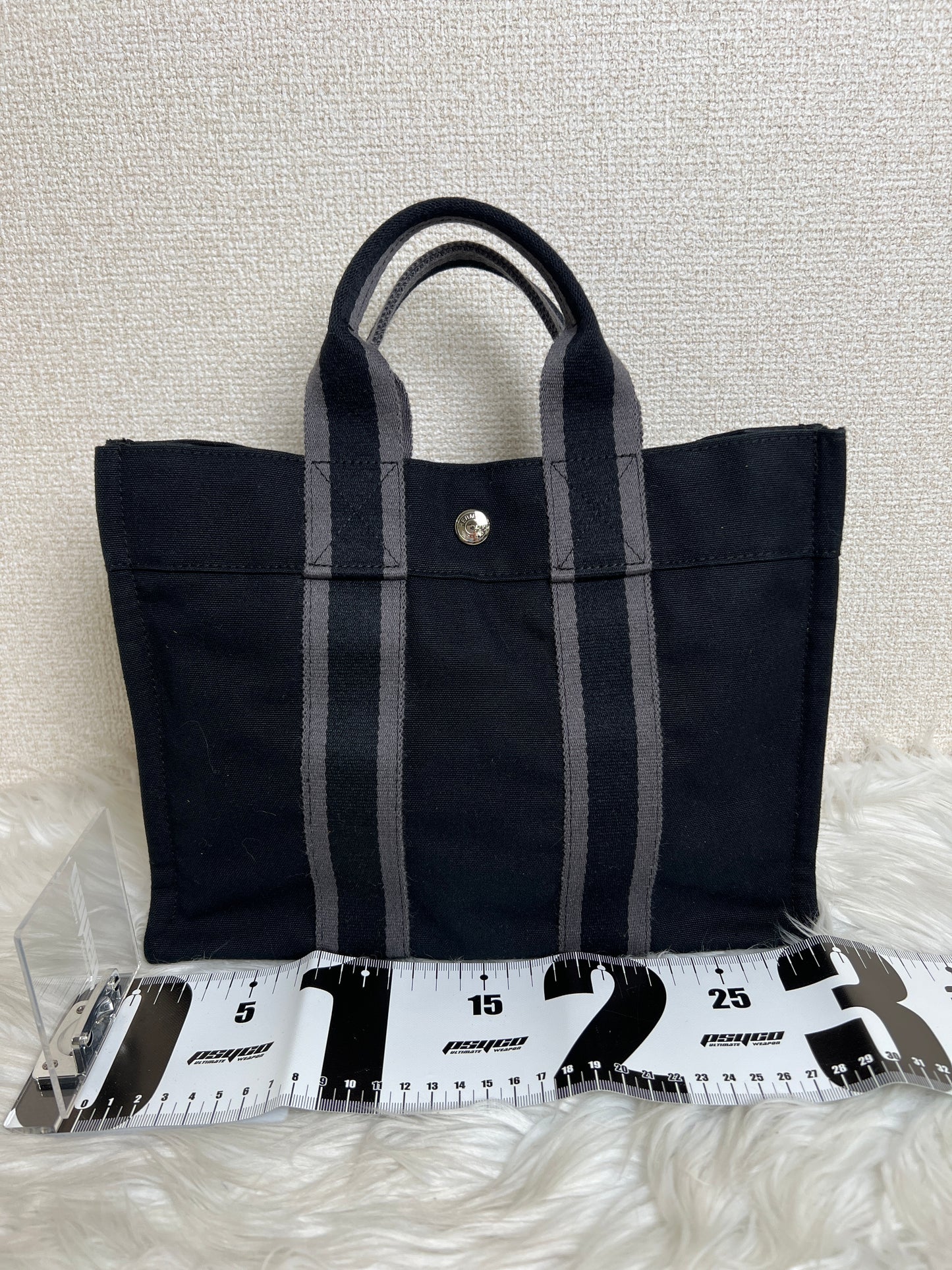 Hermes Black Tote Bags A-16823