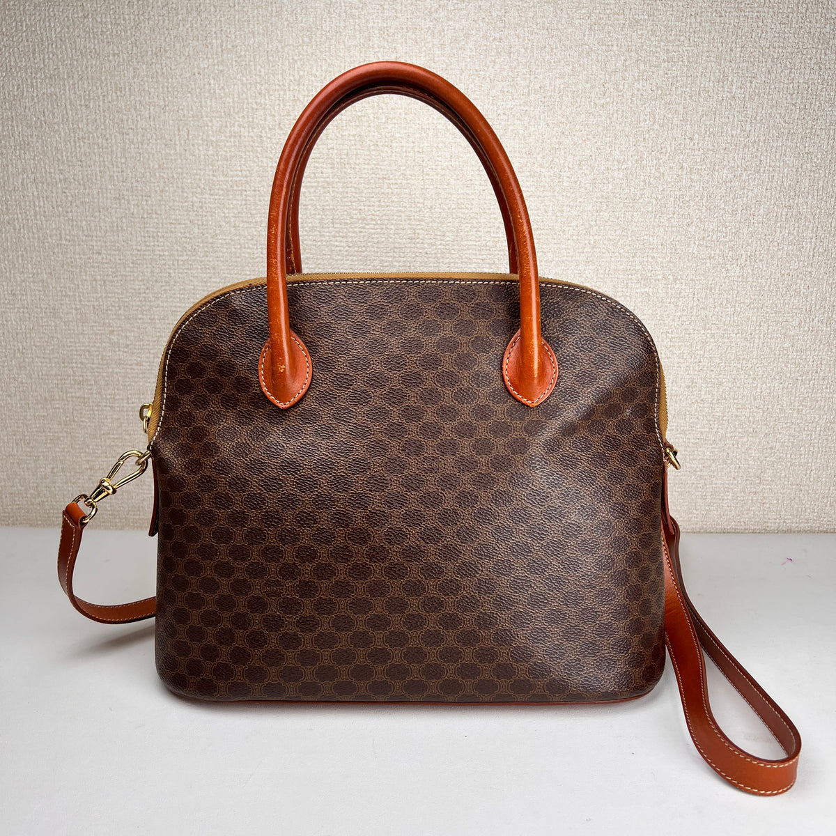Celine Brown Shoulder Bags A-16916
