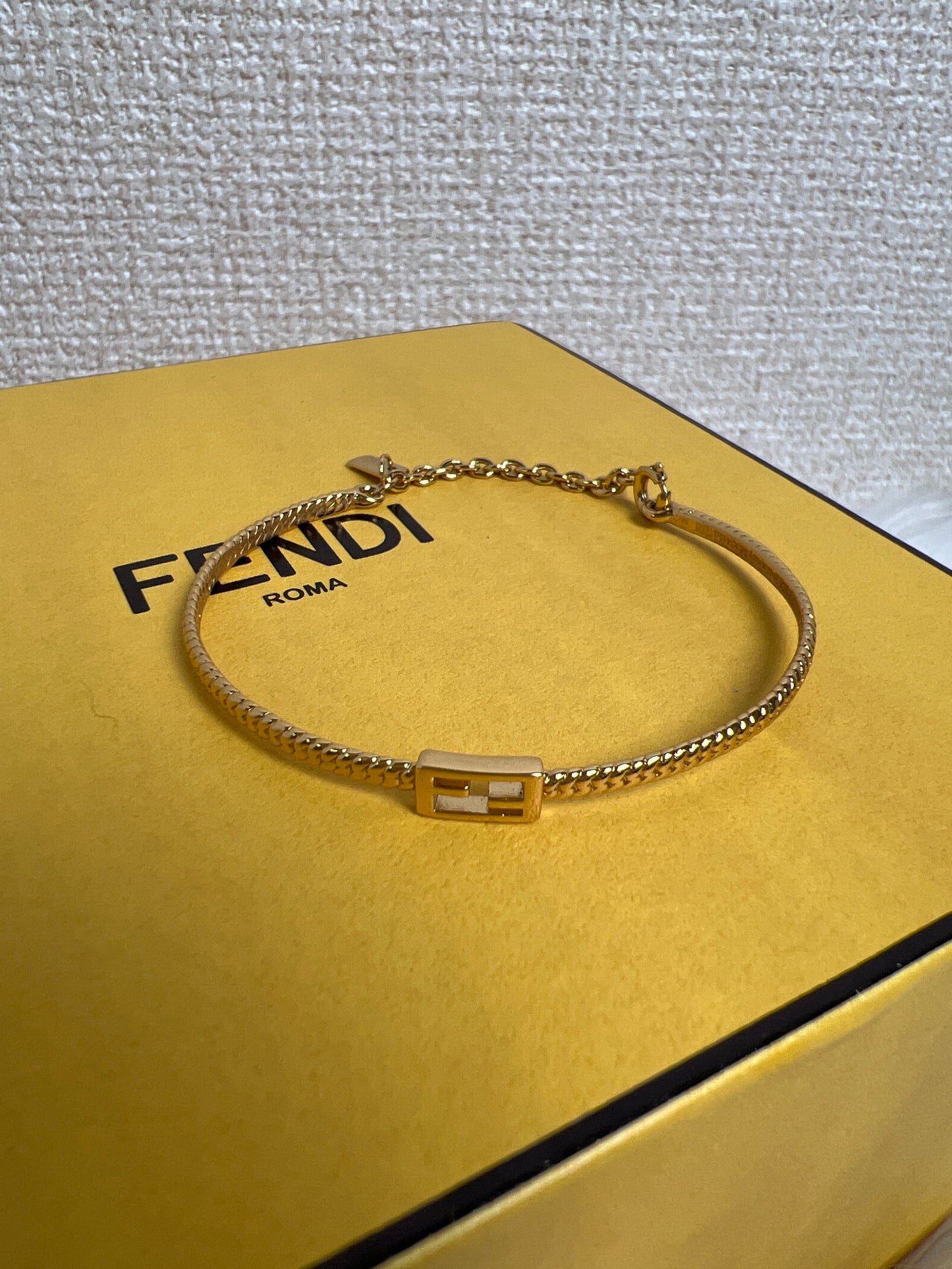 Fendi Gold Small goods A-16987