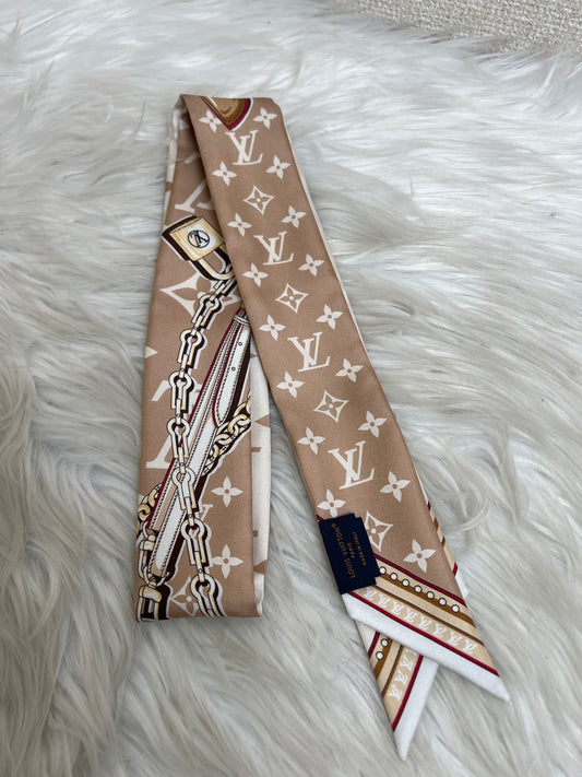 Louis Vuitton Beige Scarves A-17006