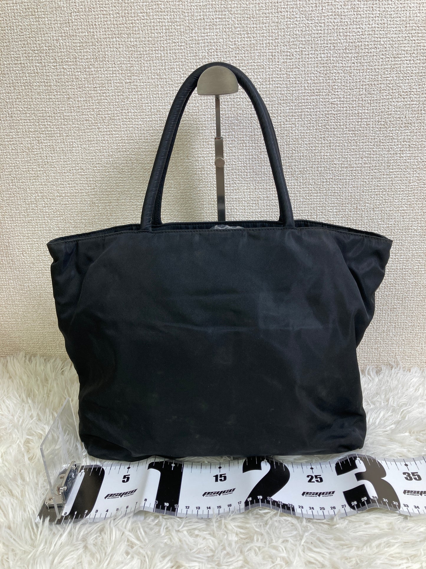 Prada Black Tote Bags A-17014