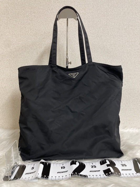 Prada Black Tote Bags A-17019