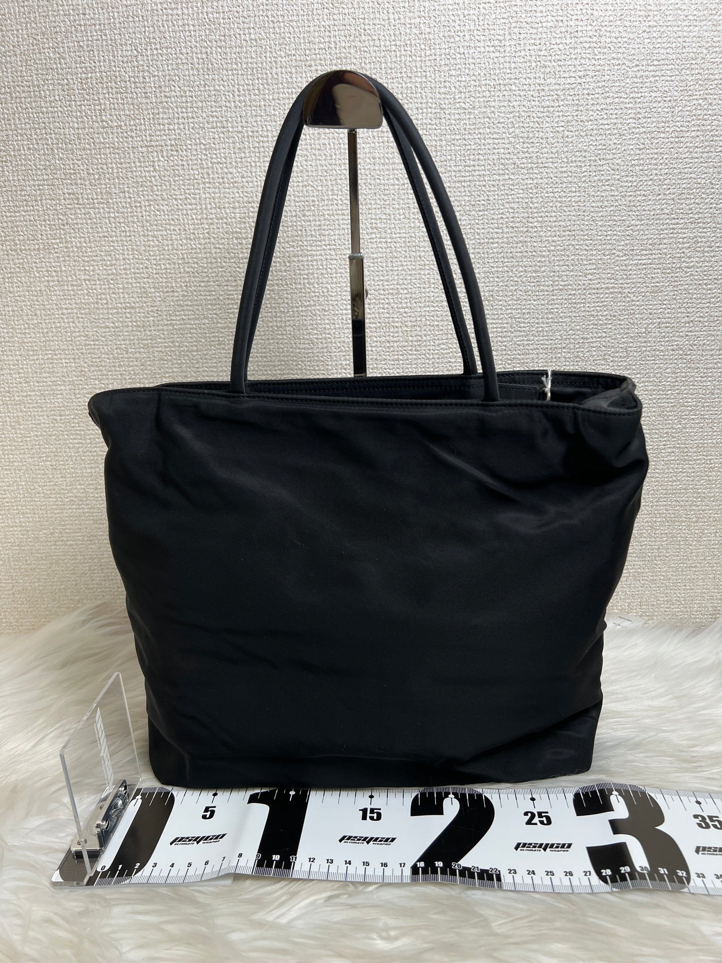 Prada Black Handle Bags A-17035
