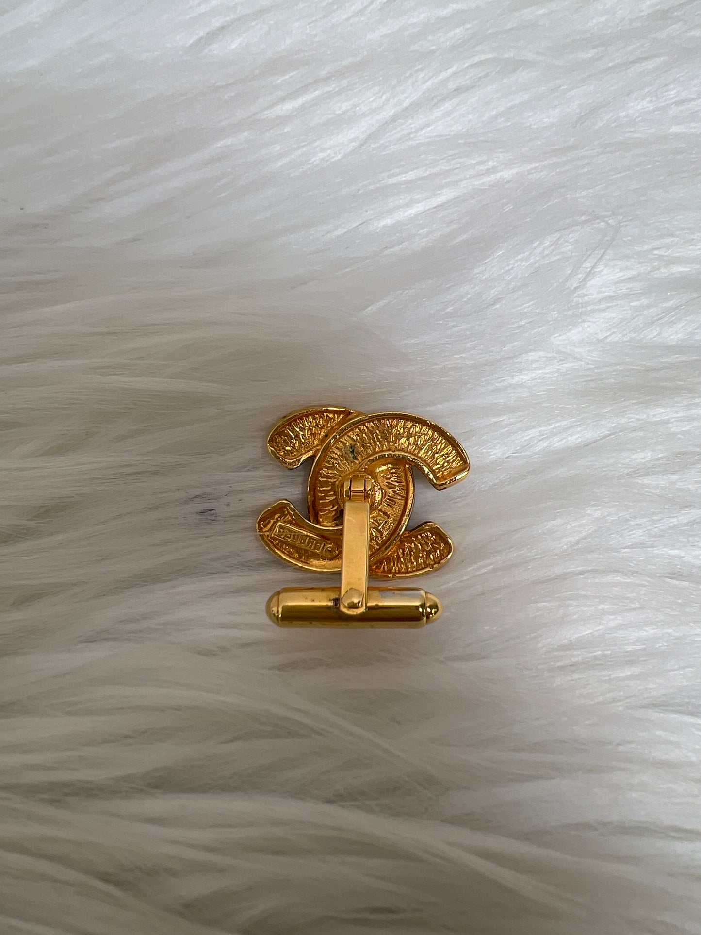 Chanel Gold Small goods A-17039