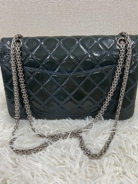Chanel Green Shoulder Bags A-17166