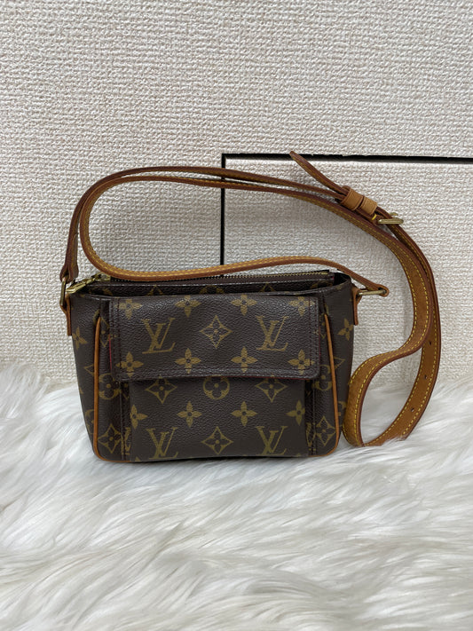 Louis Vuitton Shoulder Bags A-17173