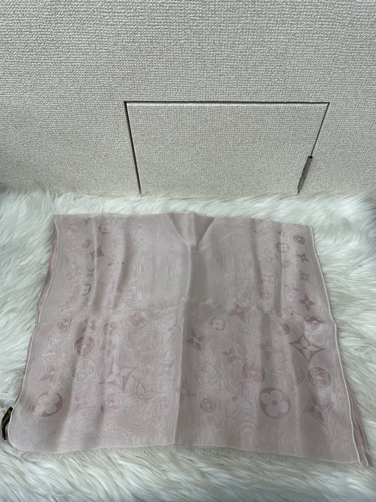Louis Vuitton Pink Scarves A-17198