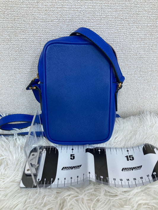 Versace Navy Shoulder Bags A-17244