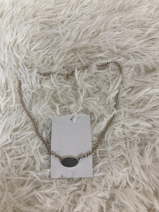 Gucci Silver Necklaces A-17281