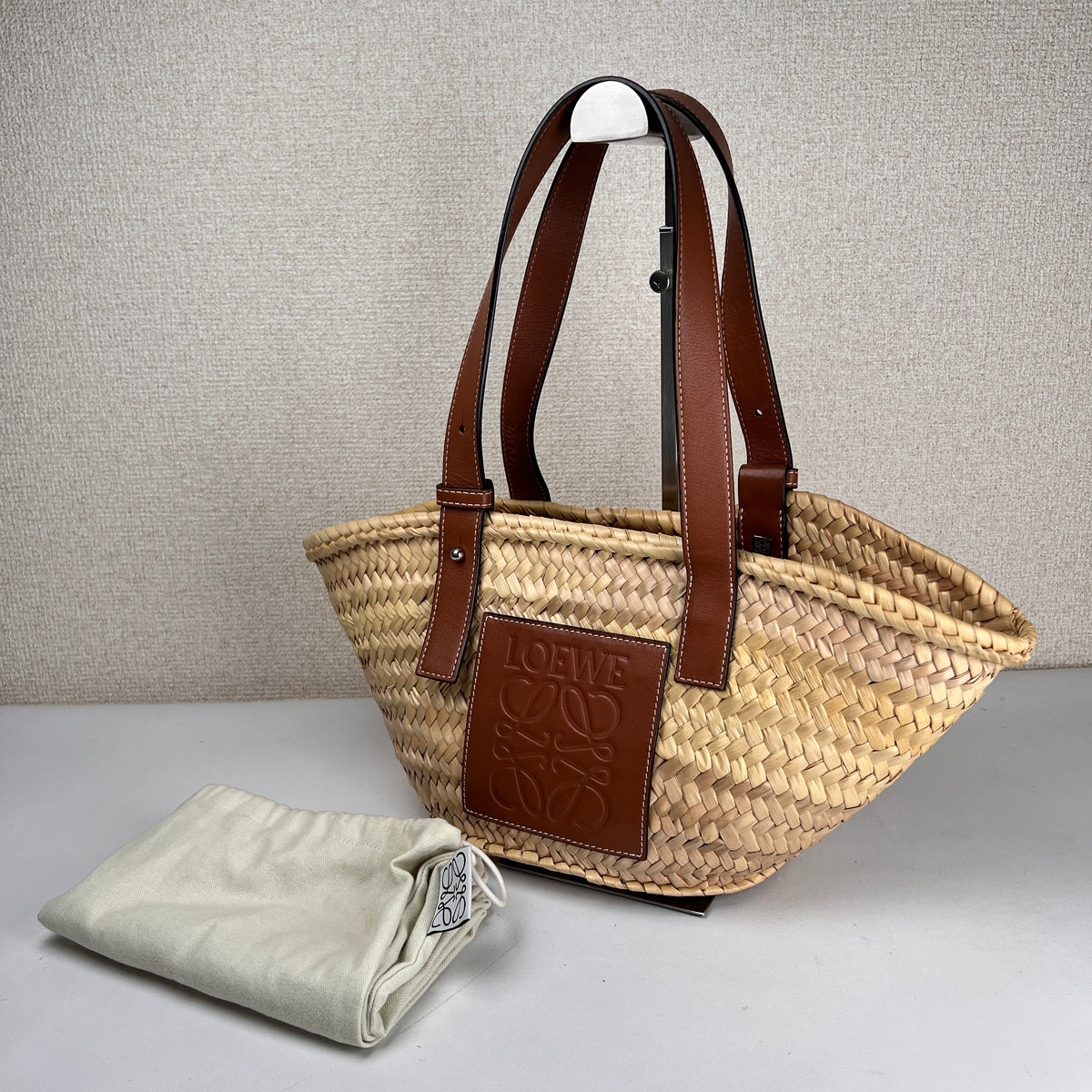 Loewe Brown Handle Bags A-17371