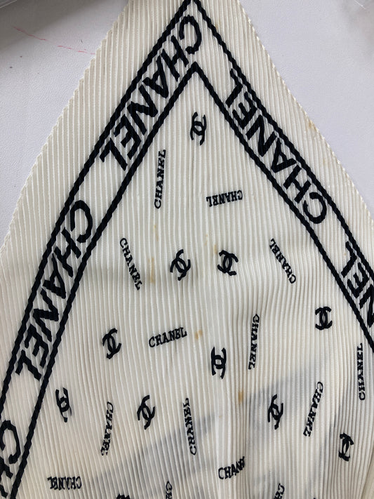 Chanel White Scarves A-17374