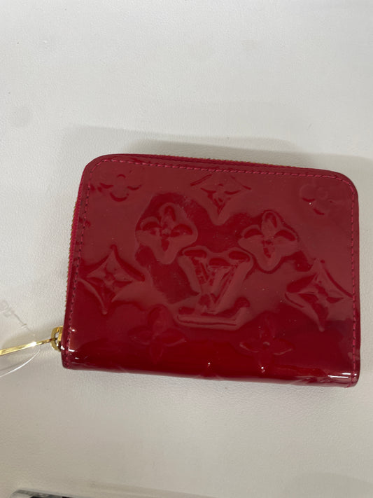Louis Vuitton Red Wallets A-17384