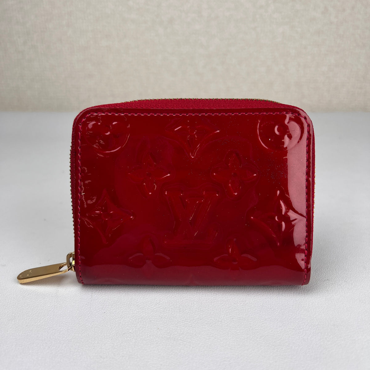 Louis Vuitton Red Wallets A-17384