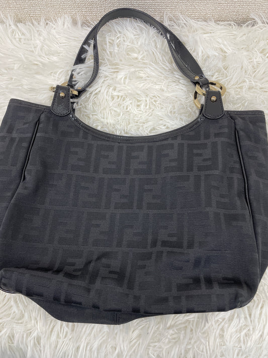Fendi Black Tote Bags A-17484