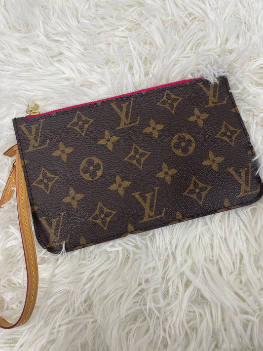 Louis Vuitton Brown Pouches A-17493