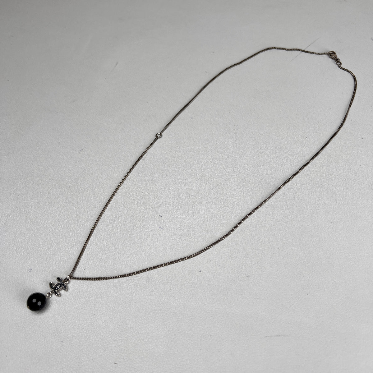 Chanel Black Necklaces A-17543
