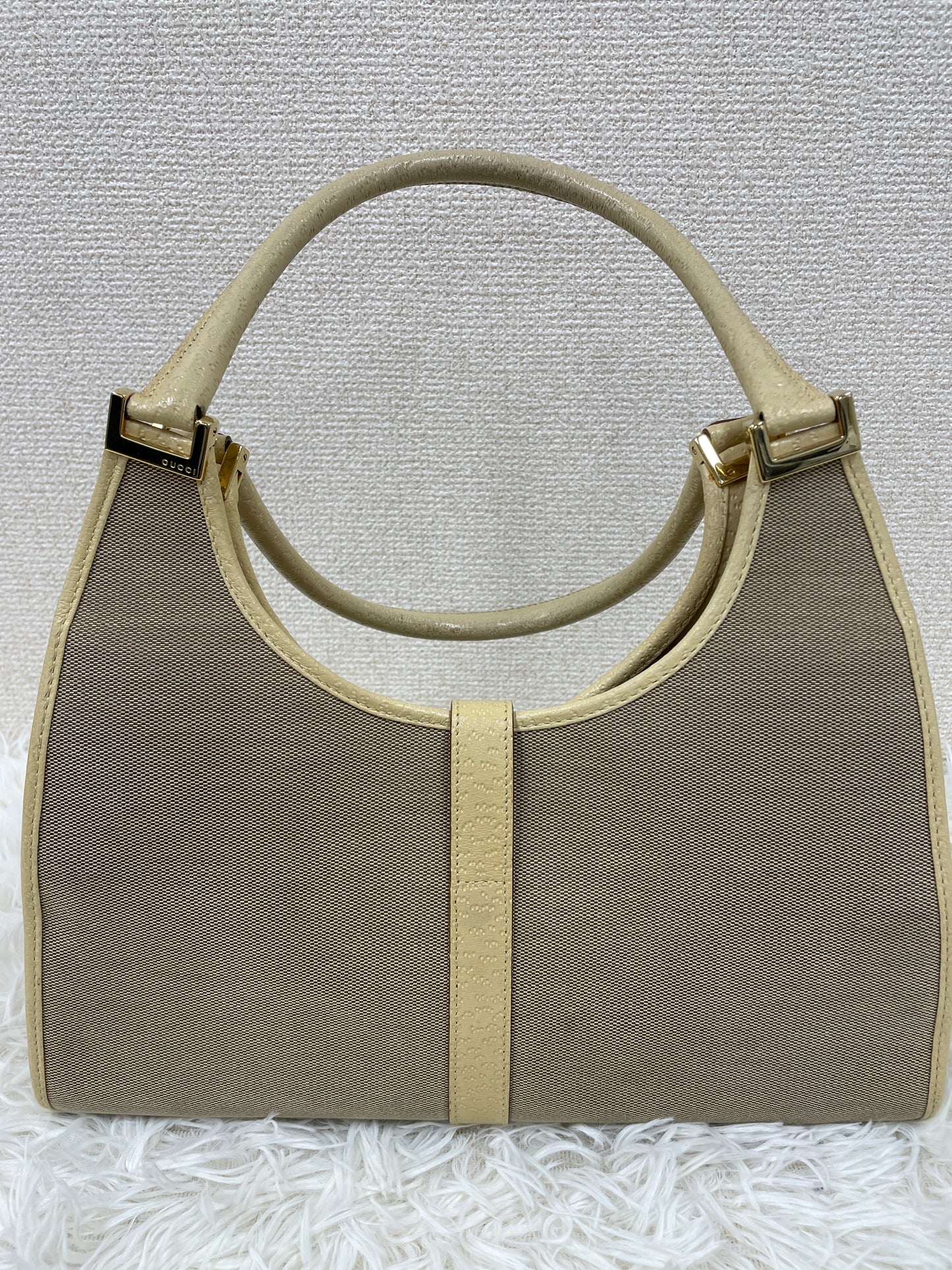 Gucci Beige Handle Bags A-17565