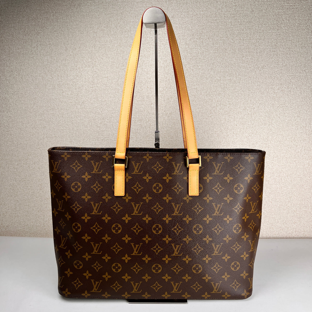 Louis Vuitton Brown Handle Bags A-17629