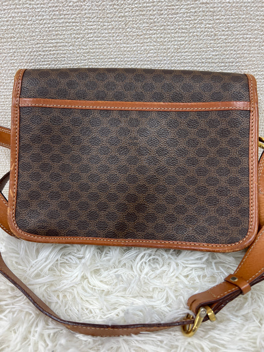 Celine Brown Shoulder Bags A-17656