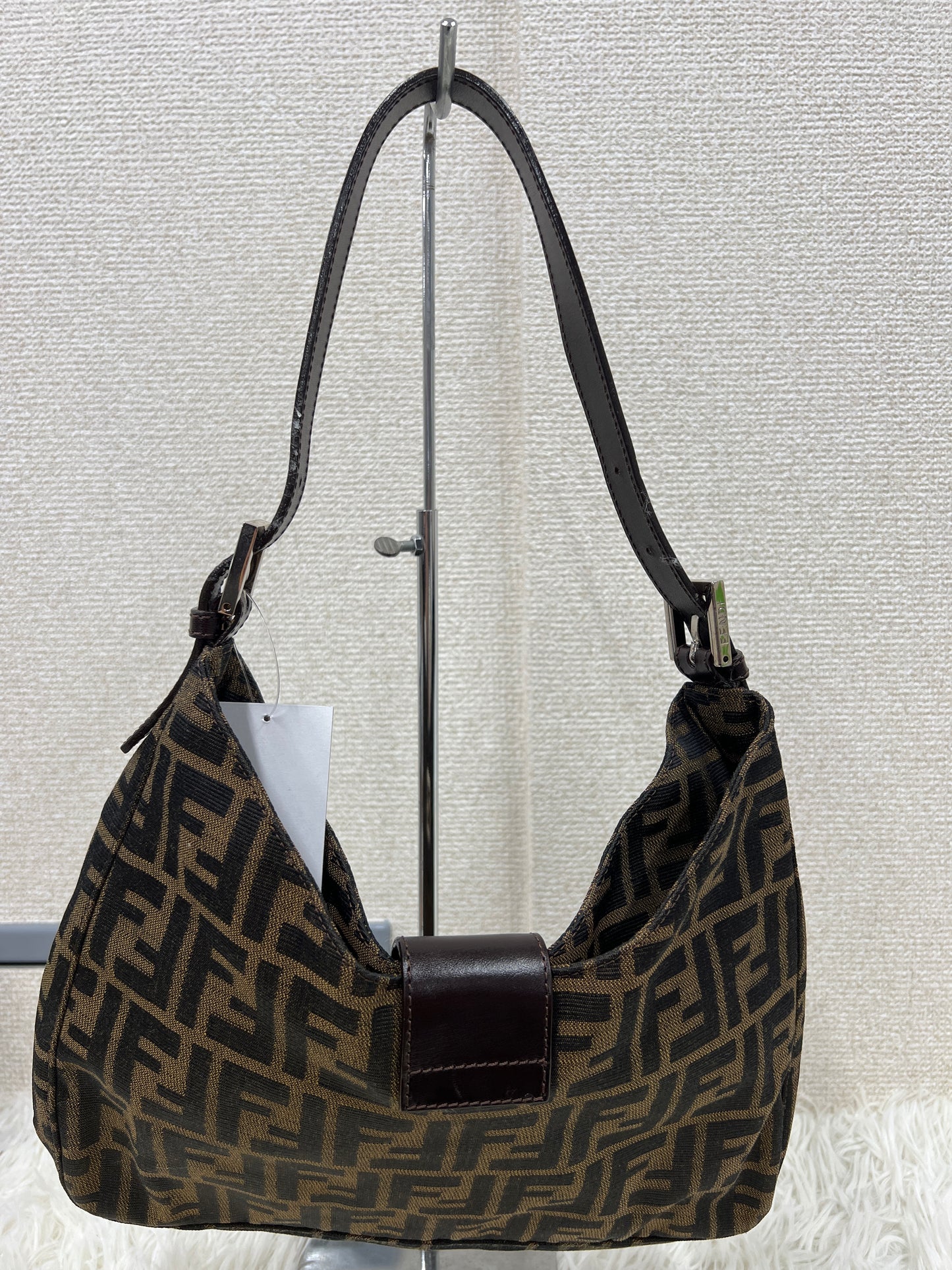Ferragamo Brown Shoulder Bags A-17801