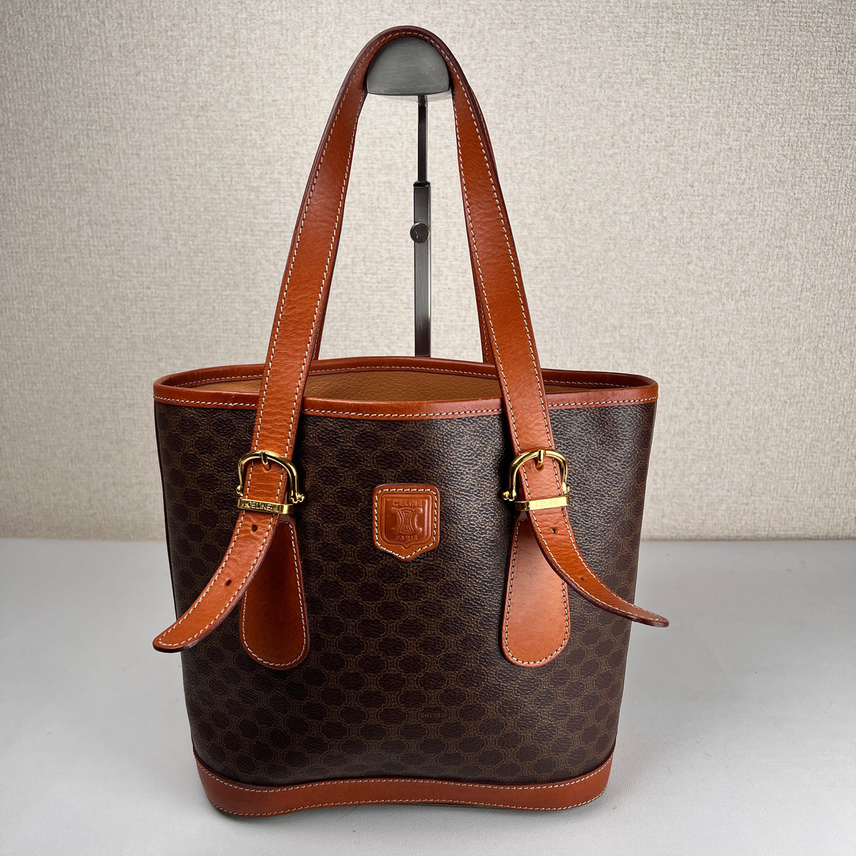Celine Brown Handle Bags A-17832