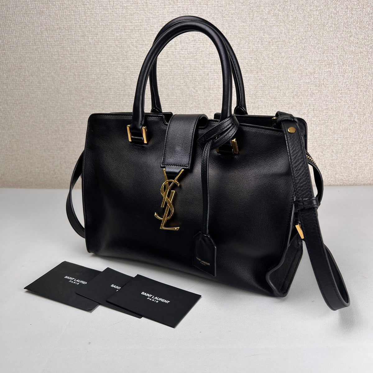 Saint Laurent Black Handle Bags A-17950