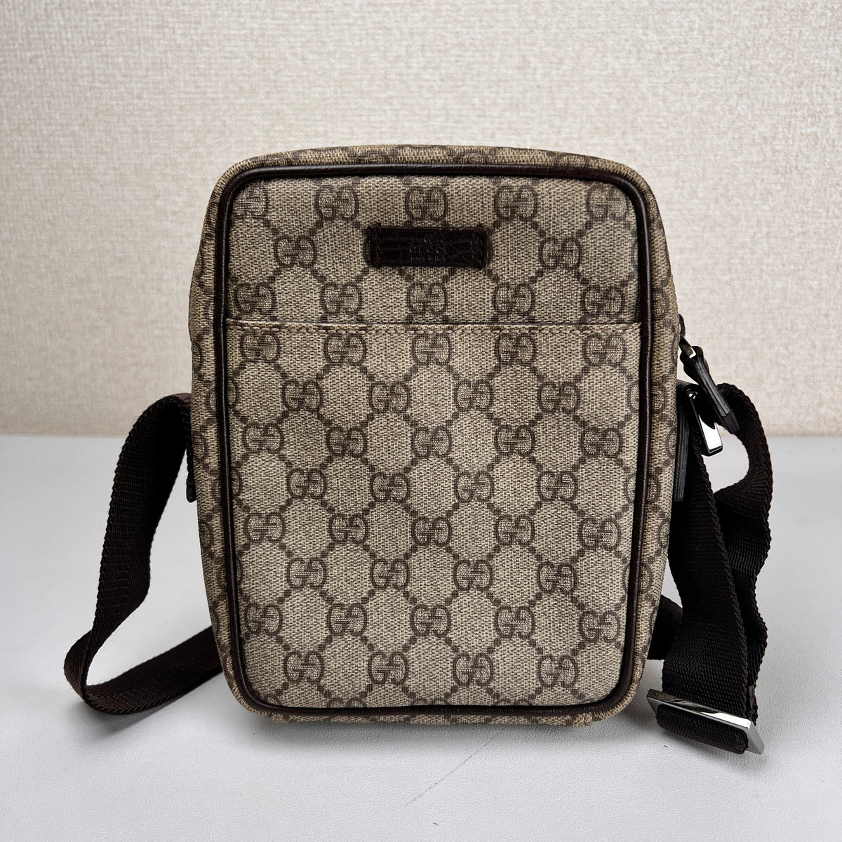 Gucci Brown Shoulder Bags A-17983