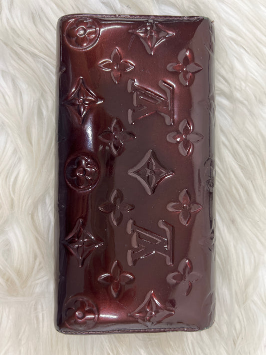 Louis Vuitton Bordeaux Wallets A-17995