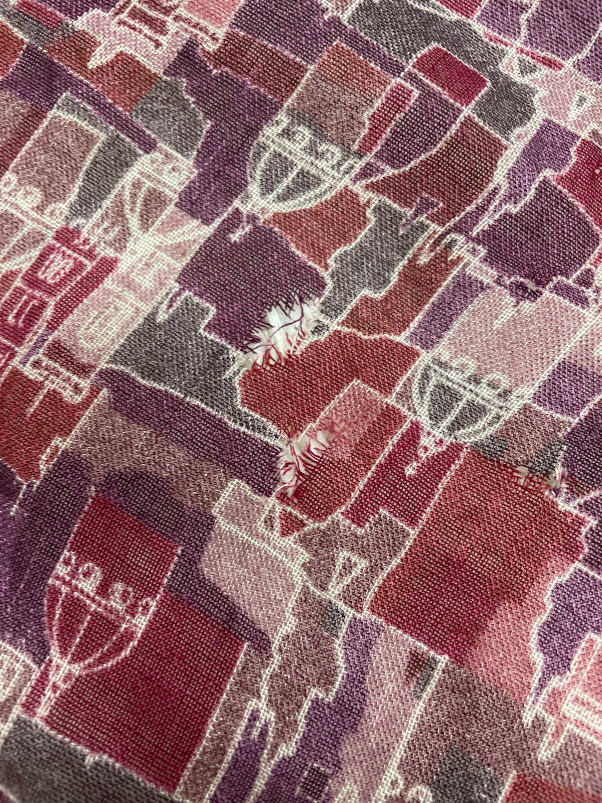 Ferragamo Bordeaux Scarves A-18033
