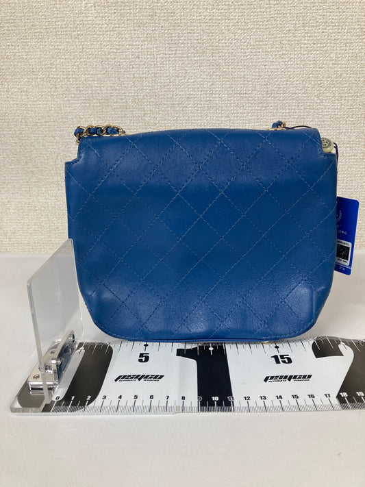 Chanel Blue Shoulder Bags A-18094