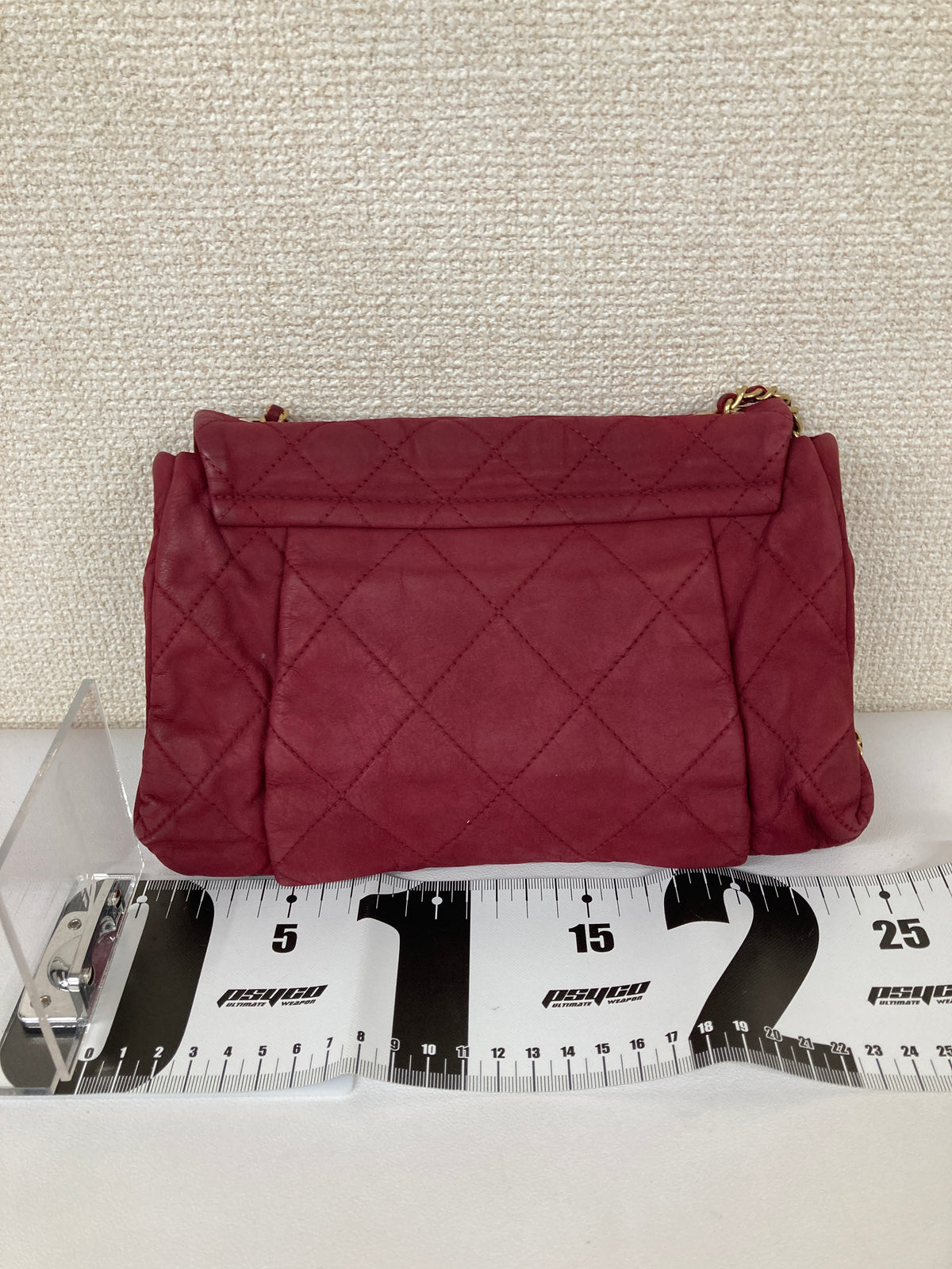 Chanel Bordeaux Shoulder Bags A-18138