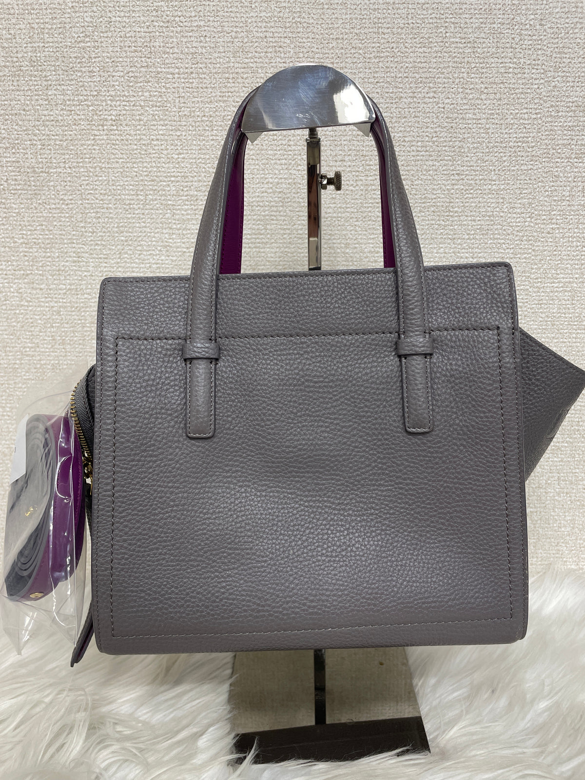 Ferragamo Gray Handle Bags A-18152