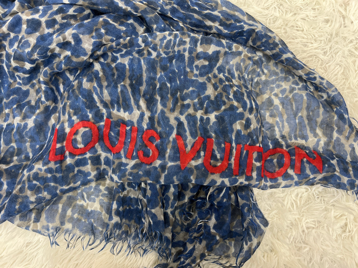 Louis Vuitton Navy Scarves A-18191