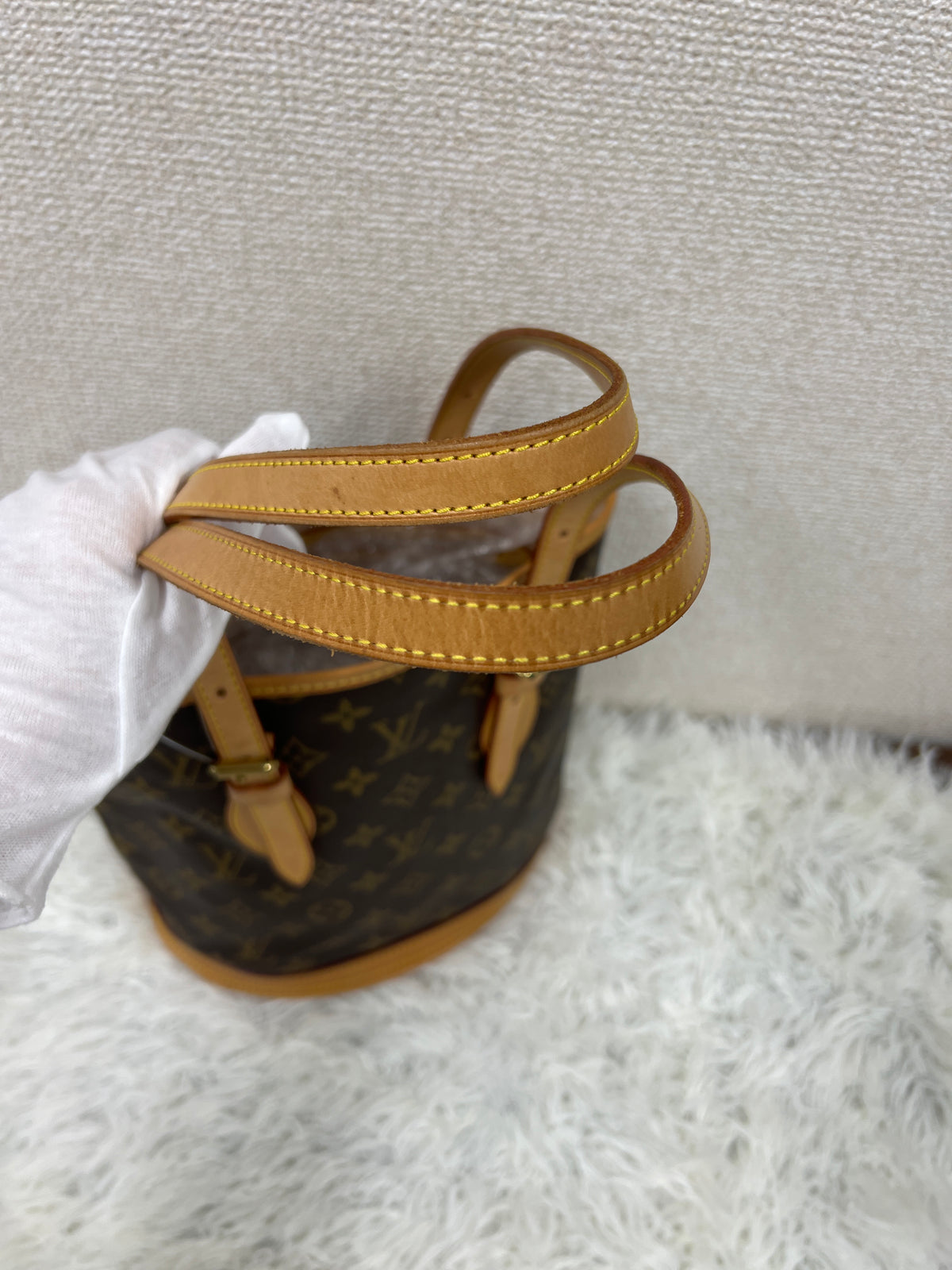 Louis Vuitton Brown Tote Bags A-18225