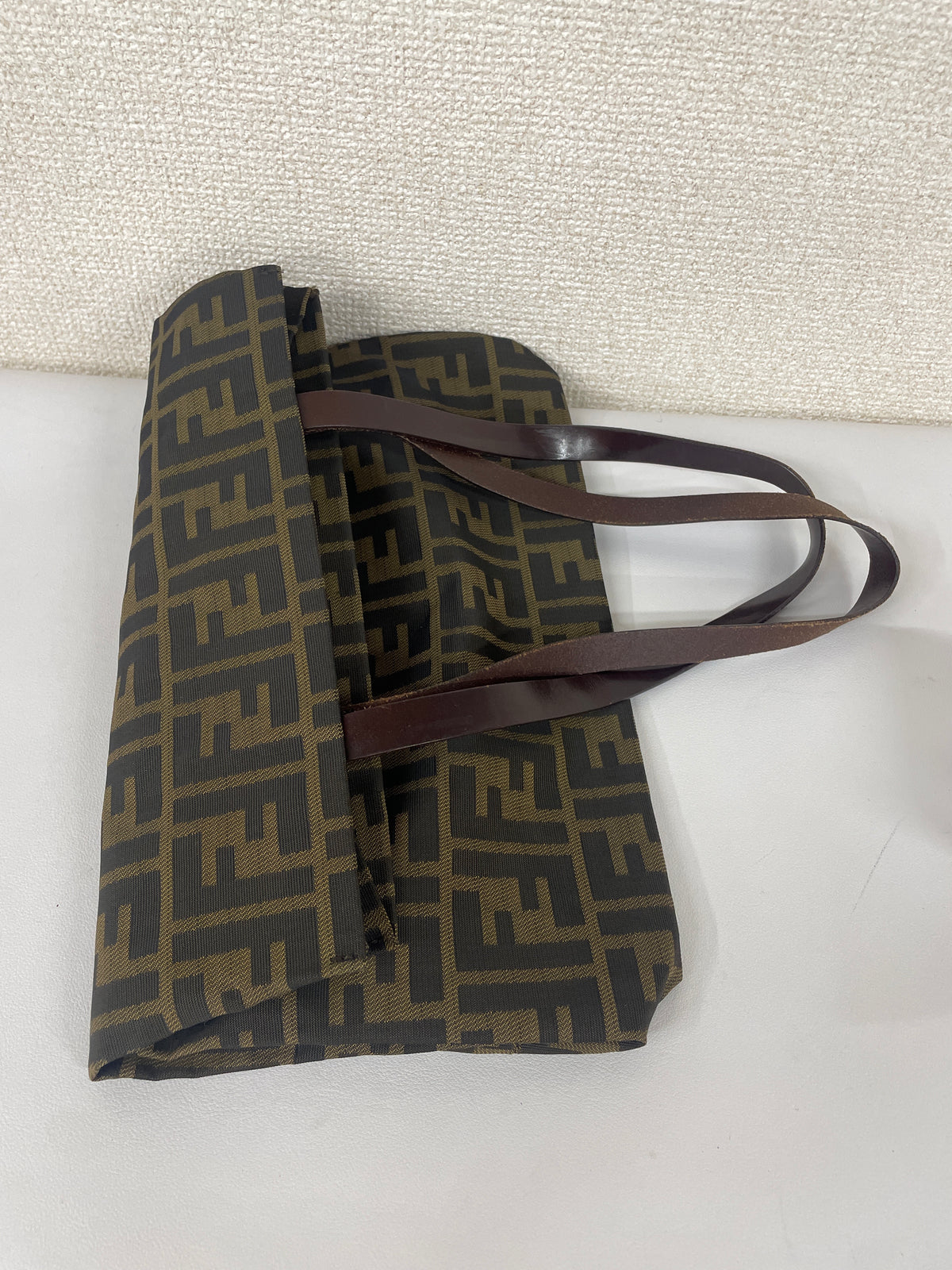 Fendi Brown Tote Bags A-18259