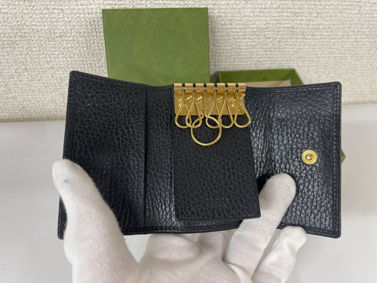 Gucci Black Small goods A-18312