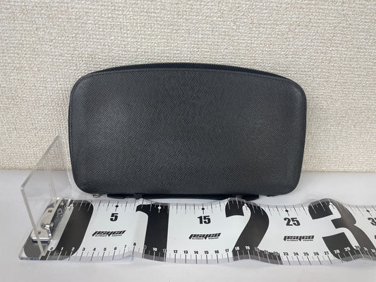 Louis Vuitton Black Handle Bags A-18327