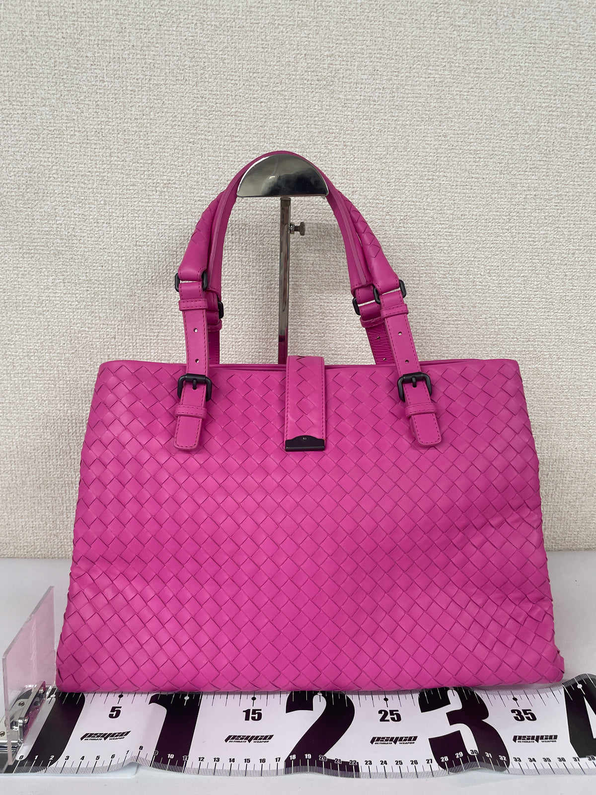 Bottega Veneta Pink Handle Bags A-18332