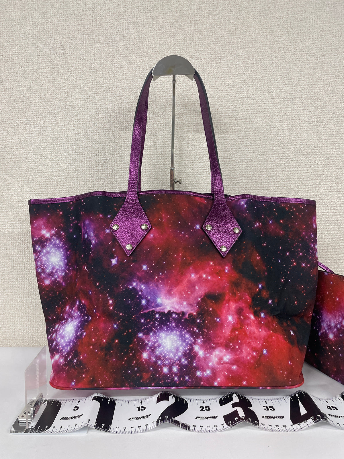 Vivienne Westwood Multicolor Tote Bags A-18345