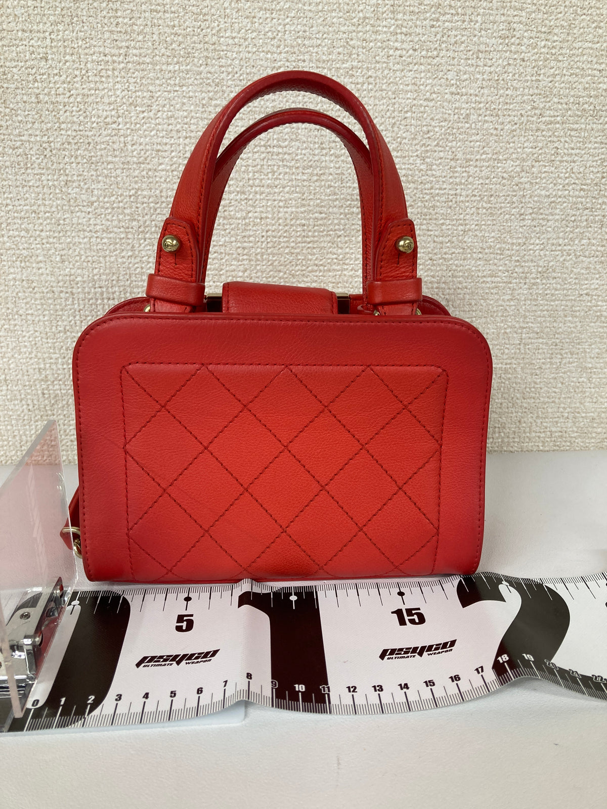 Chanel Red Shoulder Bags A-18362
