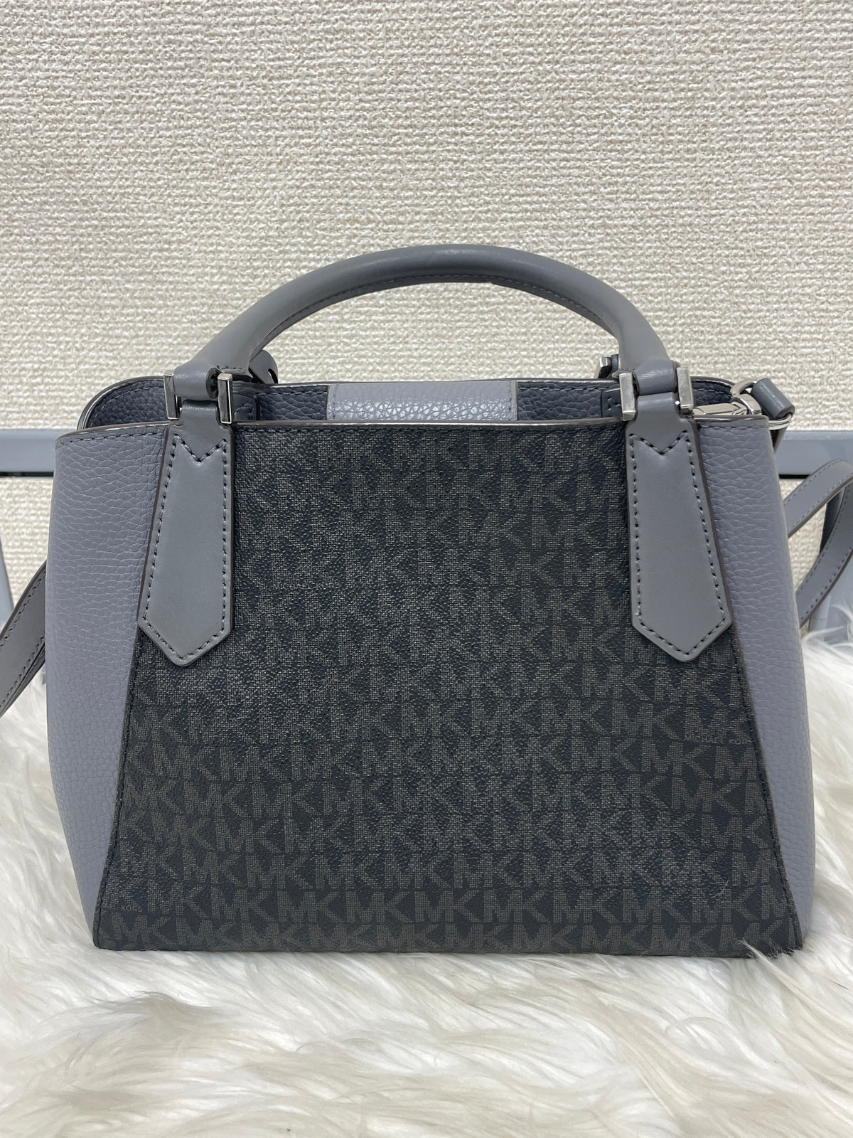 Other Gray Handle Bags A-18388