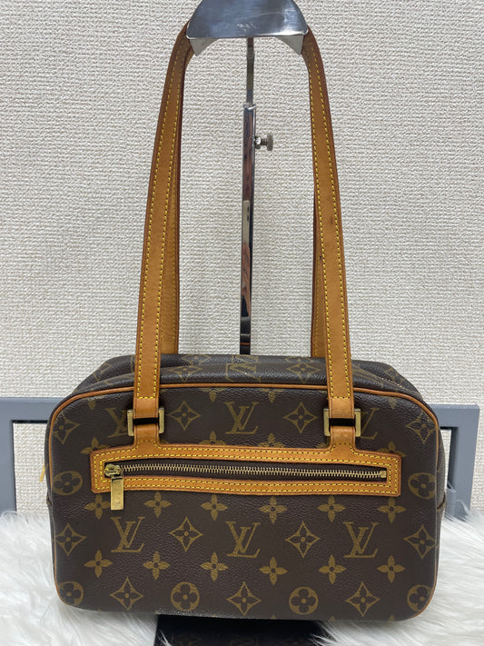Louis Vuitton Brown Handle Bags A-18406