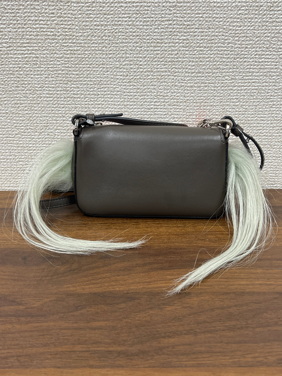 Fendi Gray Shoulder Bags A-18551