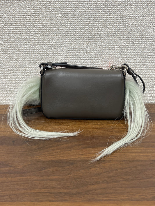 Fendi Gray Shoulder Bags A-18551