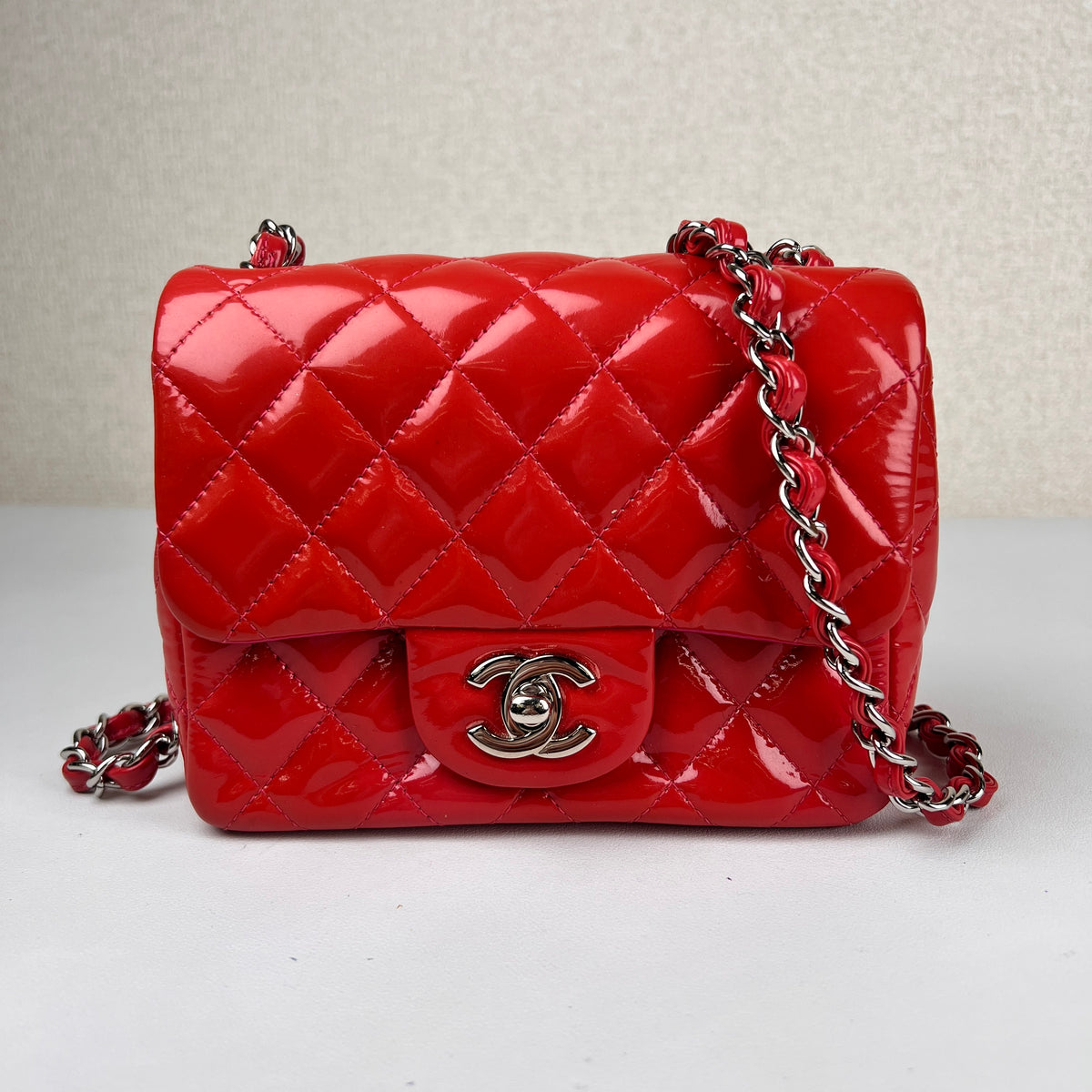 Chanel Orange Shoulder Bags A-18566