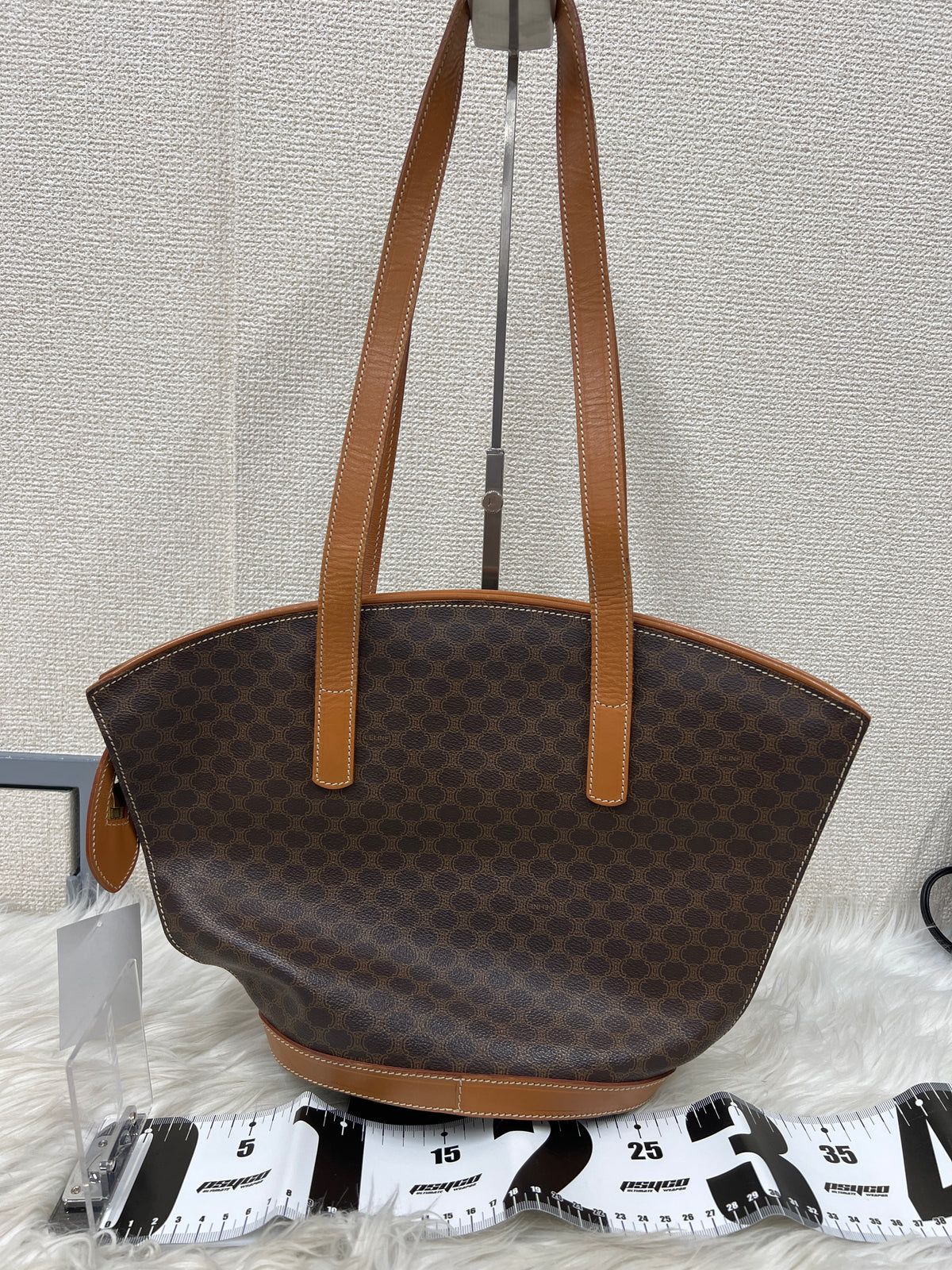 Celine Brown Shoulder Bags A-18649
