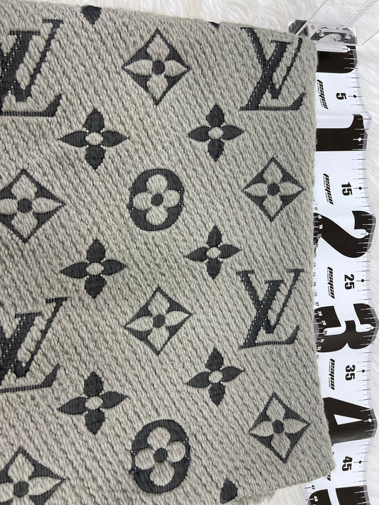 Louis Vuitton Green Scarves A-18655